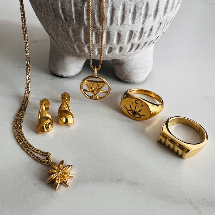 LoveLeeOr Charms Down To Earth // Star Anise