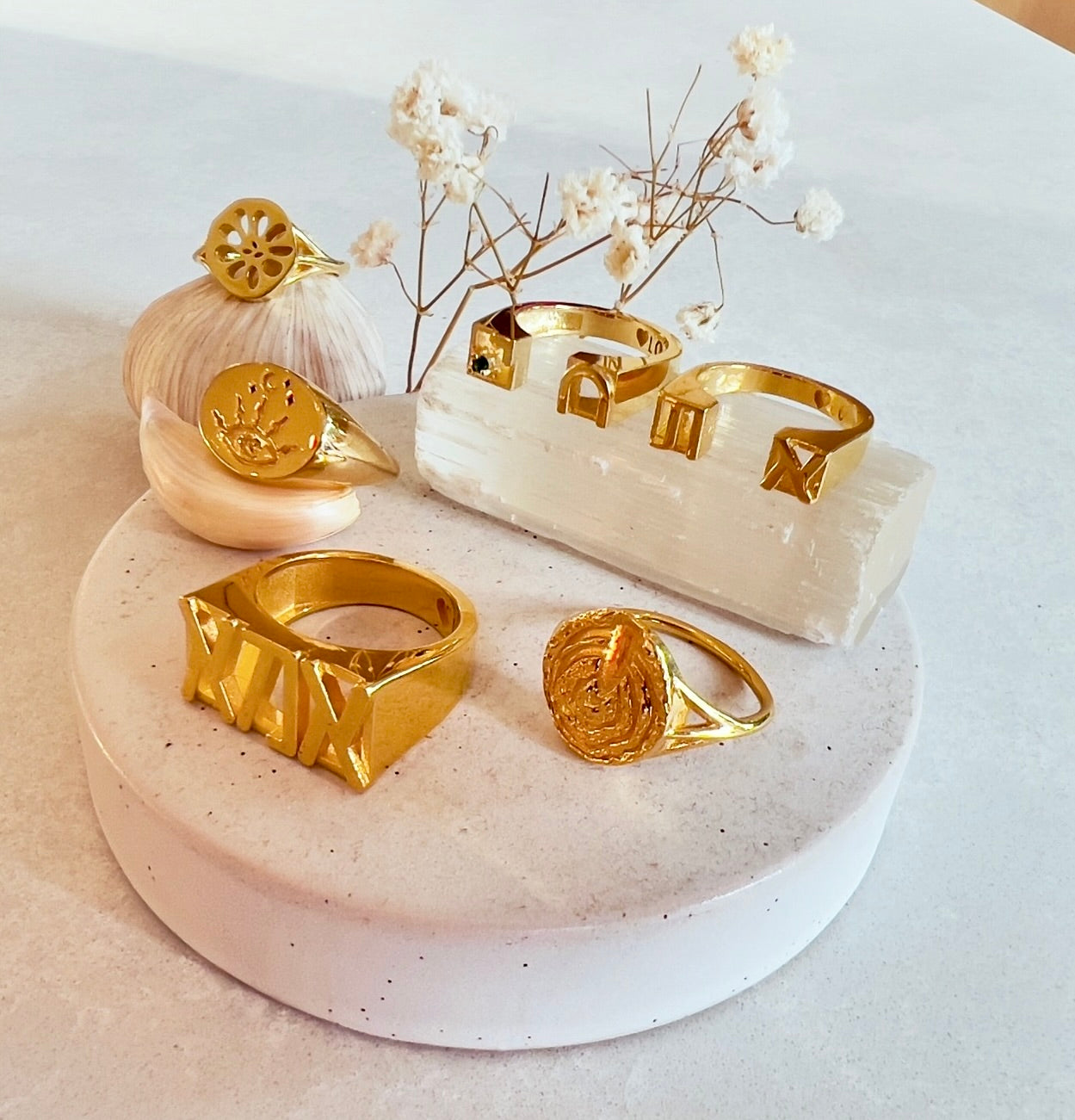 Buy Unique & Meaningful Rings | LoveLeeOr