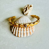 LOVE LEE OR Bracelet Lace Coral Fire Cuff