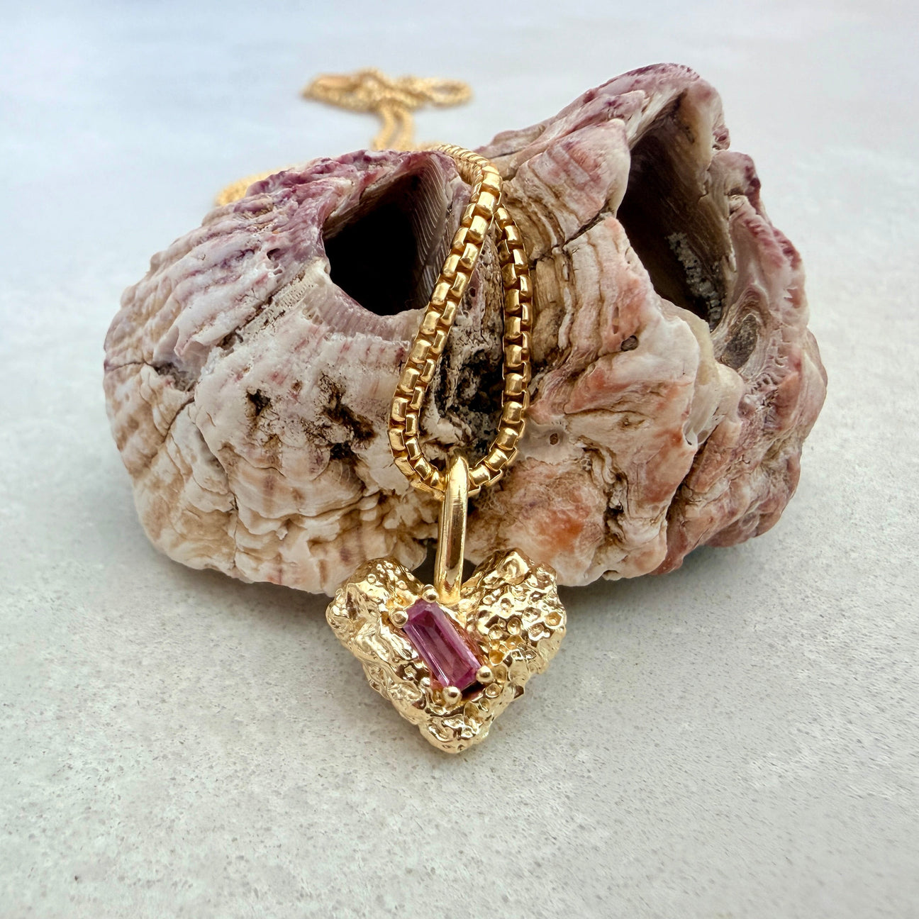 LOVE LEE OR Charms Coral Rose Heart Charm Necklace