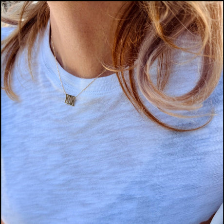 LOVE LEE OR Necklace IMA(MOM) Charm Necklace