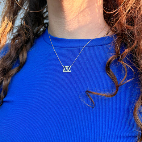 LOVE LEE OR Necklace IMA(MOM) Charm Necklace