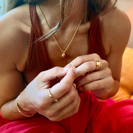 LOVE LEE OR Ring Spiral Shell Ring