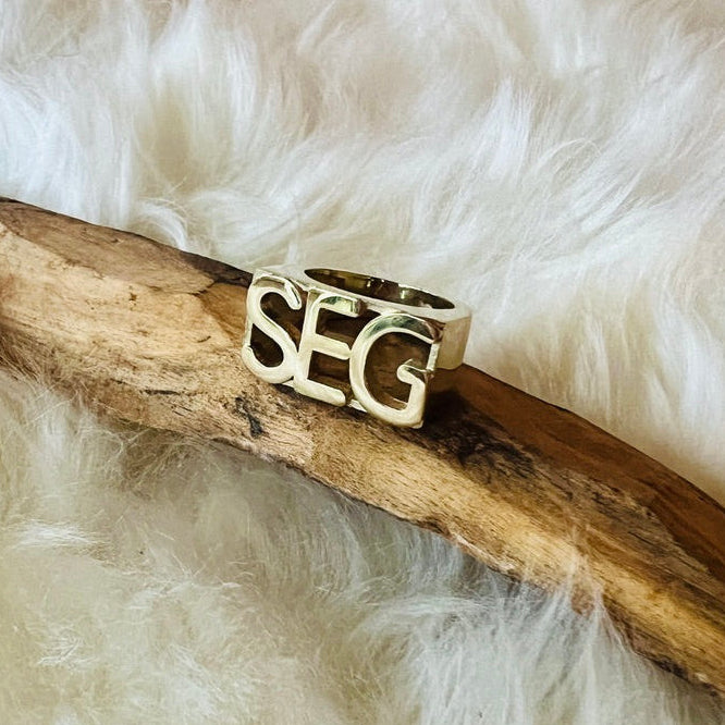 Mama G 'Monogram' (MGM) Ring // Custom 3 Characters – LoveLeeOr